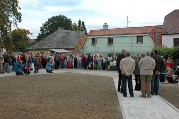 Slavnostní otevření zrekonstruované tělocvičny 2006