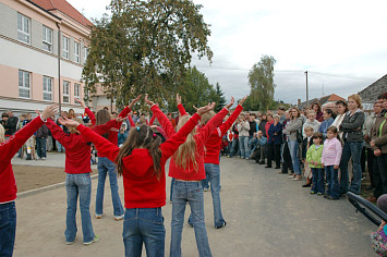 Slavnostní otevření zrekonstruované tělocvičny 2006