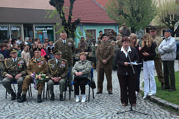 VELKOLEPÉ OSLAVY 65. VÝROČÍ OSVOBOZENÍ MĚSTA