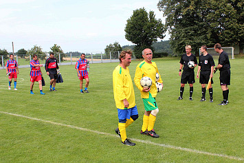 Oslavy prvních dnů užívání  nového areálu  sportoviště.