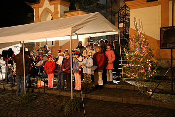 Zpívání koled v Kasejovicích 2007