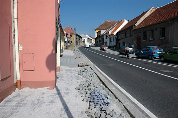 Rekonstrukce chodníků v Kasejovicích 