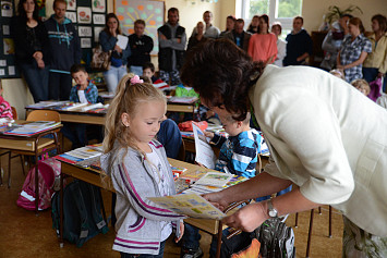 V ZŠ Kasejovice přivítali nové prvňáčky.