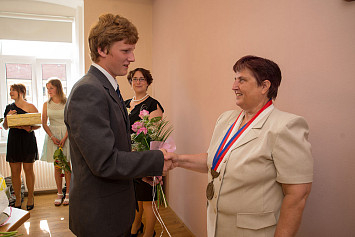 Slavnostní předání vysvědčení absolventům Základní školy Kasejovice 27.6.2014