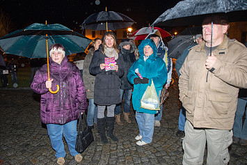 Vánoční zpívání koled s Českým rozhlasem se konalo ve středu 17.12.2014.