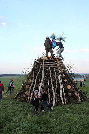 Magická noc před prvním májem v Kasejovicích podruhé