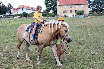 Příměstský tábor 2015 "Zlatá řemesla - nesla či nenesla?"