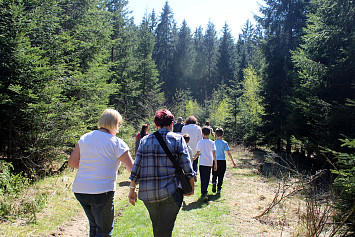 Velikonoční výšlap ke studánce sv. Vojtěcha v Berandubu