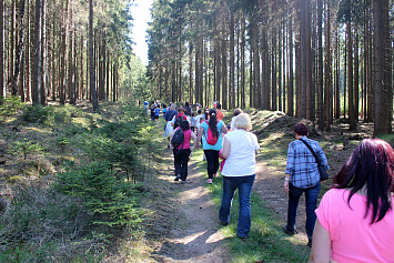 Velikonoční výšlap ke studánce sv. Vojtěcha v Berandubu