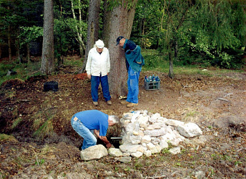 Vážení poutníci, turisté, houbaři, sběratelé bylin a tuláci