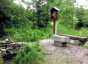 Vážení poutníci, turisté, houbaři, sběratelé bylin a tuláci